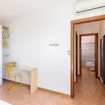 Isthintini-parcheggio Gratuito