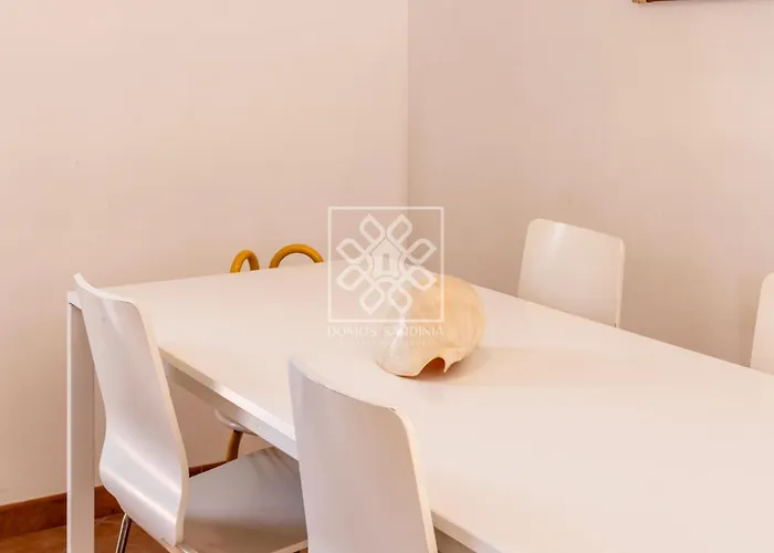 Isthintini-parcheggio Gratuito
